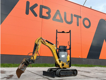 حفارة مصغرة CATERPILLAR 300.9D
