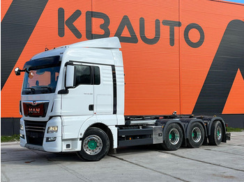 شاحنة ذات الخطاف MAN TGX 35.580