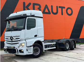 الشاسيه شاحنة MERCEDES-BENZ Actros 2553