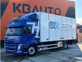 بصندوق مغلق شاحنة VOLVO FM 330