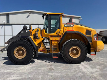 اللودر بعجل VOLVO L180H