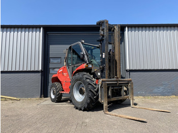 شاحنات الطرق الوعرة MANITOU M