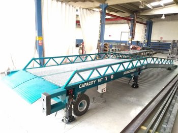 جديد منحدر تحميل AZ RAMP STAR-15-ZR-LLO-E mobile loading ramp: صور 4