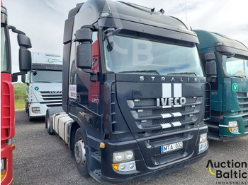 شاحنة جرار IVECO Stralis 420
