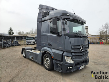شاحنة جرار MERCEDES-BENZ Actros 1843
