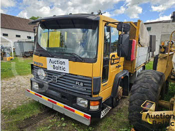 شاحنات مسطحة VOLVO FL