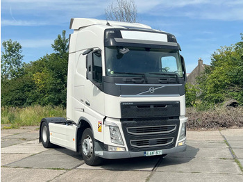 شاحنة جرار VOLVO FH 500