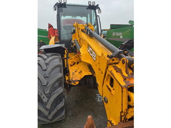 رافعة تلسكوبية JCB