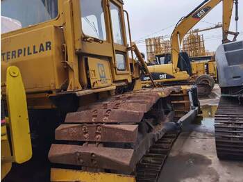 بلدوزر CATERPILLAR D6D: صور 3