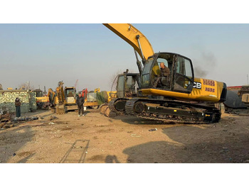 حفارات زحافة JCB JS220LC: صور 2