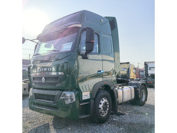 شاحنة جرار SINOTRUK HOWO