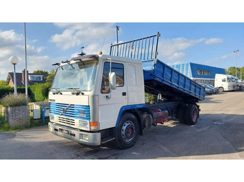 قلابات VOLVO FL7