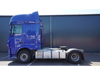 شاحنة جرار DAF XF 460