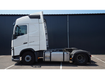 شاحنة جرار VOLVO FH 460