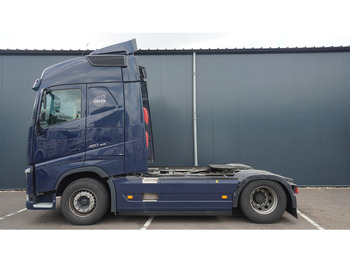 شاحنة جرار VOLVO FH 460