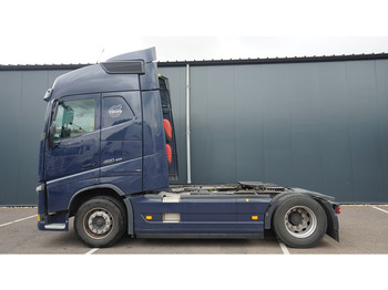 شاحنة جرار VOLVO FH 460