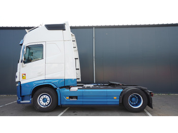 شاحنة جرار VOLVO FH 460