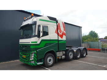 شاحنة جرار Volvo FH16 750 8X4 260T 683.000KM: صور 3