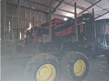 شاحنات نقل الأخشاب في الغابات John Deere 1510 E: صور 3 شاحنات نقل الأخشاب في الغابات John Deere 1510 E: صور 3