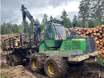 شاحنات نقل الأخشاب في الغابات John Deere 1510 G: صور 3