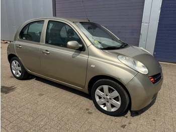 سيدان NISSAN