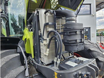 جرار CLAAS AXION 810 CMATIC: صور 3