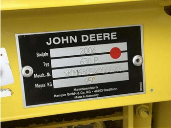 معدات حصادة الأعلاف John Deere 630 B: صور 2