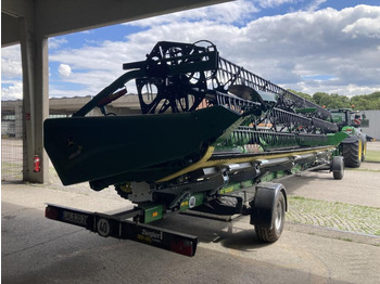 حصادة شاملة JOHN DEERE