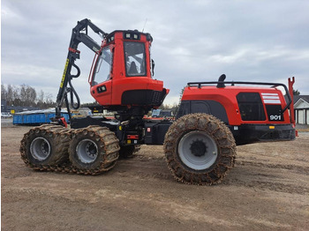 الحصادات KOMATSU