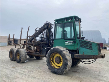 شاحنات نقل الأخشاب في الغابات TIMBERJACK