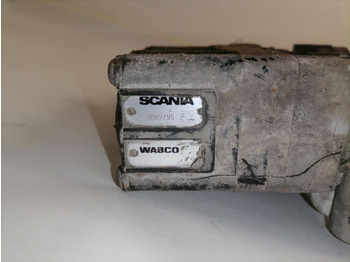 صمام الفرامل - شاحنة Scania Air suspension control valve, ECAS 1889795: صور 5