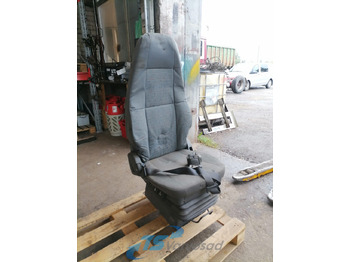 مقاعد السيارات VOLVO