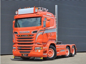 شاحنة جرار SCANIA R 520