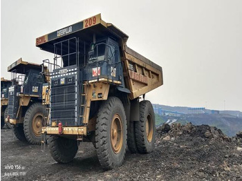 شاحنة قلابة للمحاجر CATERPILLAR 777