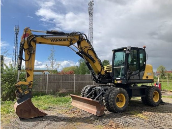 حفارة على عجلات YANMAR