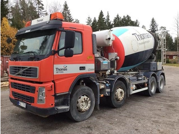 شاحنة خلاطة خرسانة VOLVO FM 400