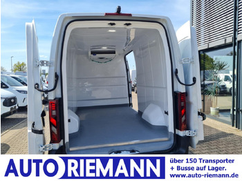 الشاحنات الصغيرة المبردة RENAULT Master