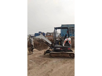 حفارة مصغرة BOBCAT E35