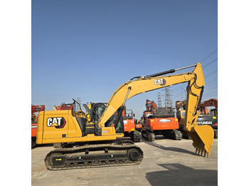 حفارة CATERPILLAR 323