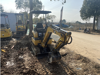 حفارة مصغرة CATERPILLAR 301.5