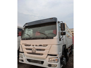 شاحنات مسطحة SINOTRUK HOWO