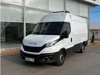 الشاحنات الصغيرة المبردة IVECO Daily 35s16