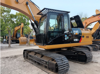 حفارات زحافة CATERPILLAR 320D2