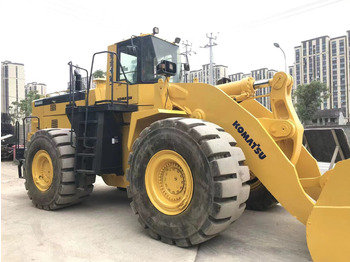 اللودر بعجل KOMATSU WA600-6