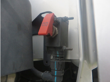 شاحنة جرار Renault T520 HSC 4x2Tractor ADR: صور 4