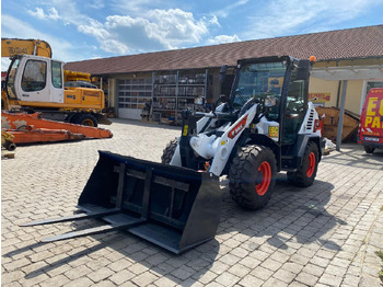 اللودر بعجل BOBCAT L75
