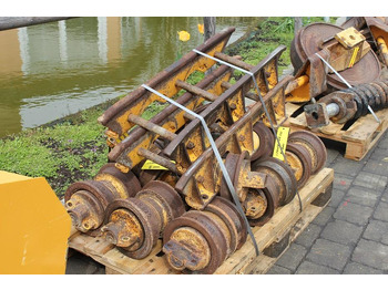 المسار الأسطوانة LIEBHERR