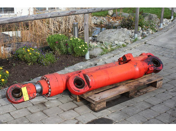 الاسطوانة الهيدروليكية