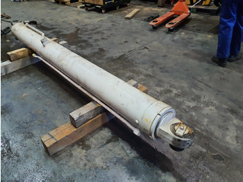 الاسطوانة الهيدروليكية LIEBHERR