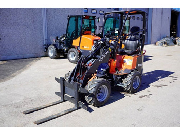لودر مفصلي صغير Kubota RT100-2: صور 2